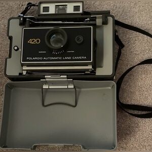 Vintage Polaroid Automatic Land Camera 420